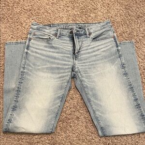 American Eagle Outfitters Men's Faded Blue Slim Jeans